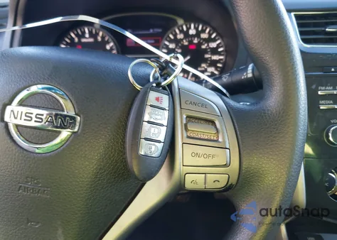 2015 Nissan Altima 2.5/2.5 S/2.5 Sl/2.5 Sv из США, поврежденный, VIN 1N4AL3AP0FN322096